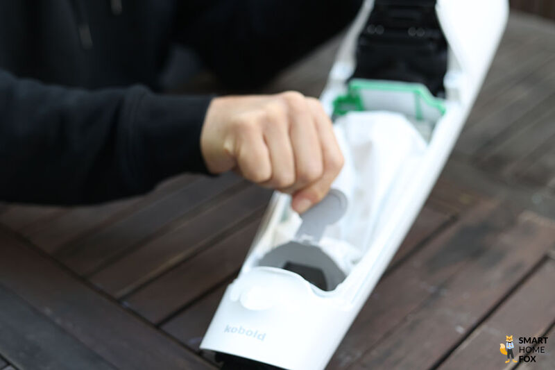 Staubsaugerbeutel Wechsel beim VK7